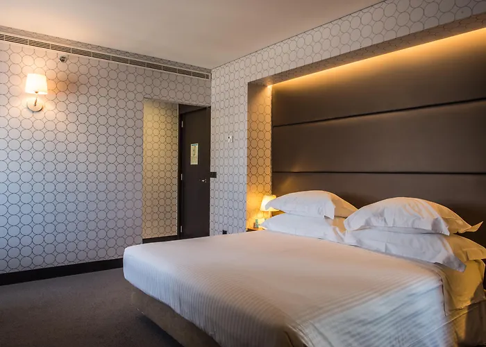 Porto Palácio Hotel by The Editory